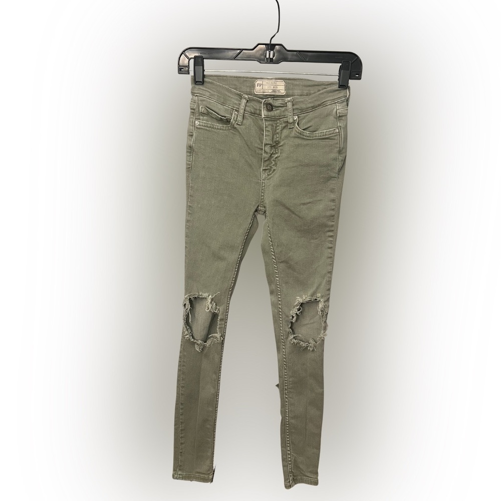 Free People Olive Distressed Skinny Jeans size 25
